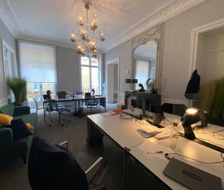 Bureau privé 50 m² 12 postes Location bureau Rue de l'Arcade Paris 75008 - photo 4